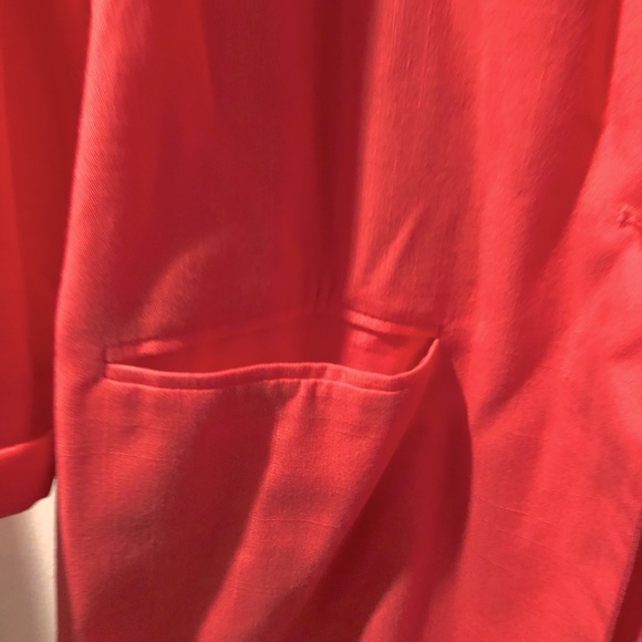 Beautiful Salmon Blazer - Picture 3 of 5